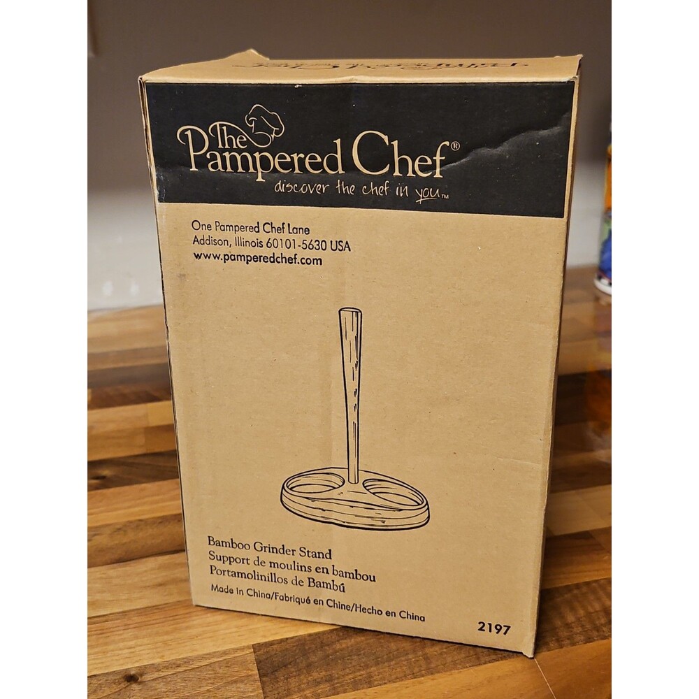 New In Box Retired Pampered Chef Bamboo Grinder Stand #2197 Stand Only